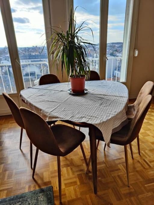 Superbe Appartement Lumineux Avec Vue Imprenable Tours Eksteriør bilde